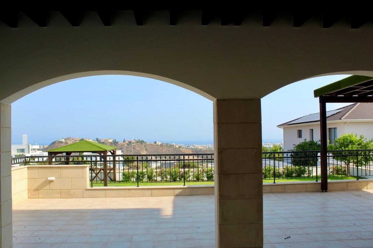 6 BR House in Agia Paraskevi, Limassol photo 7