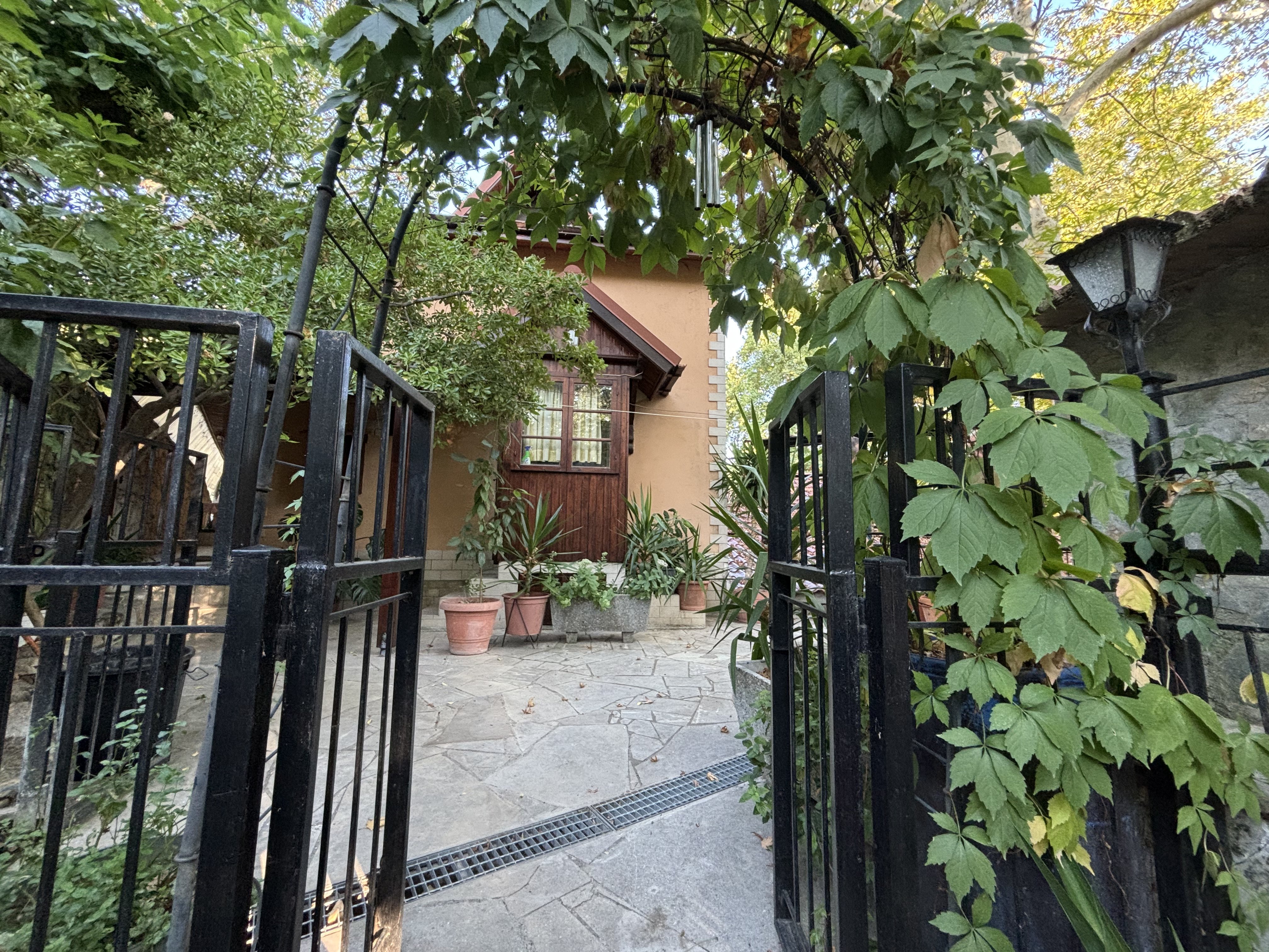 Restaurant with guest rooms in Pera Pedi, Limassol photo 14