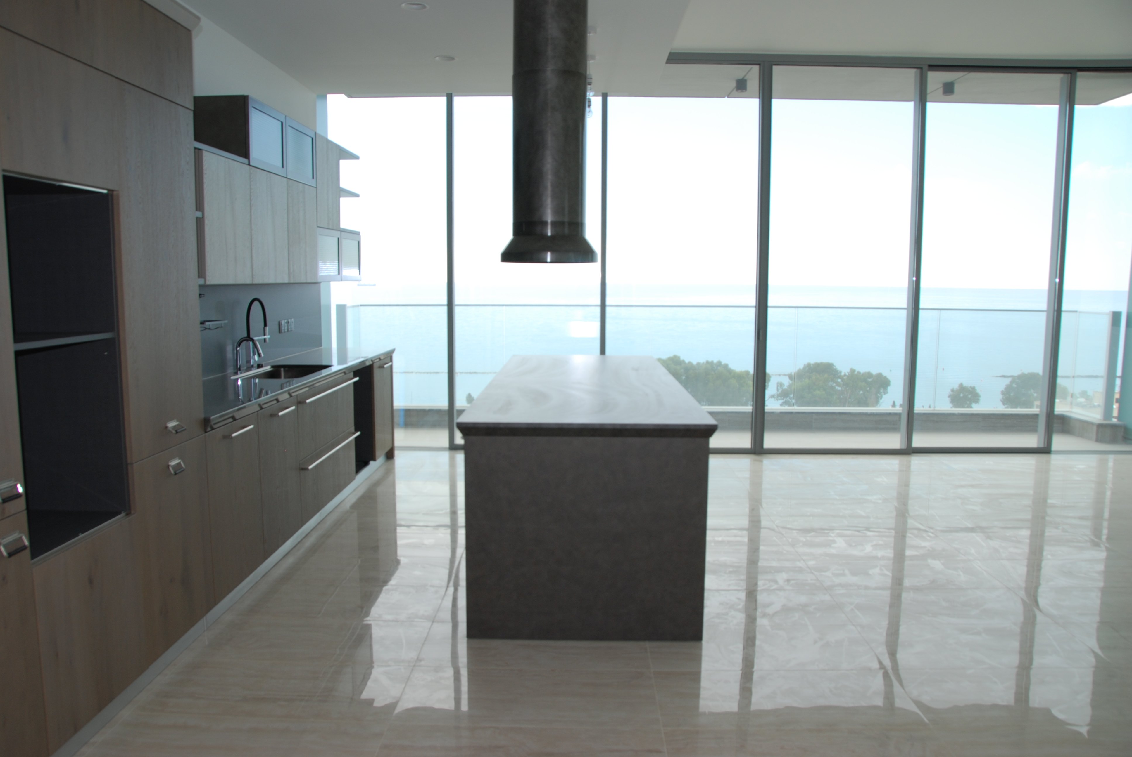 3 BR Apartment in Agios Tychonas, Limassol photo 4