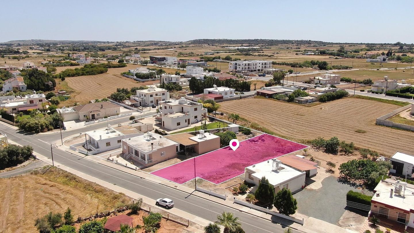 A 25% share of a residential field located in Sotira, Ammochostos photo 3