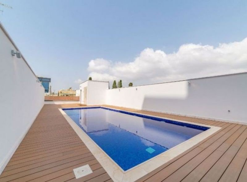 3 BR Apartment with Sea view in Limassol photo 16