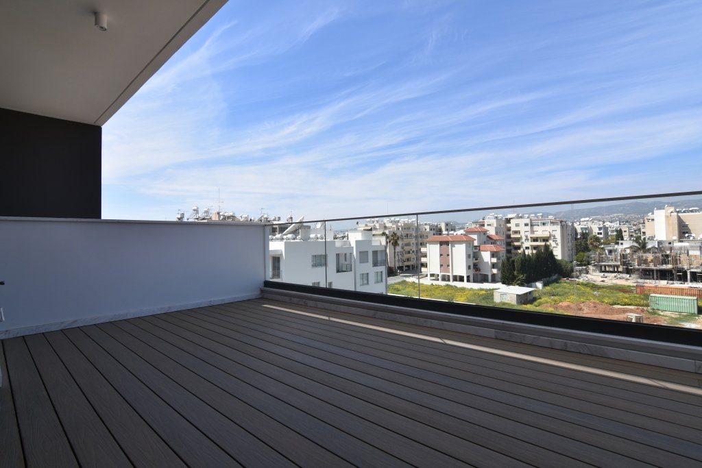 4 BR Penthouse in Potamos Germasogeias, Limassol photo 21