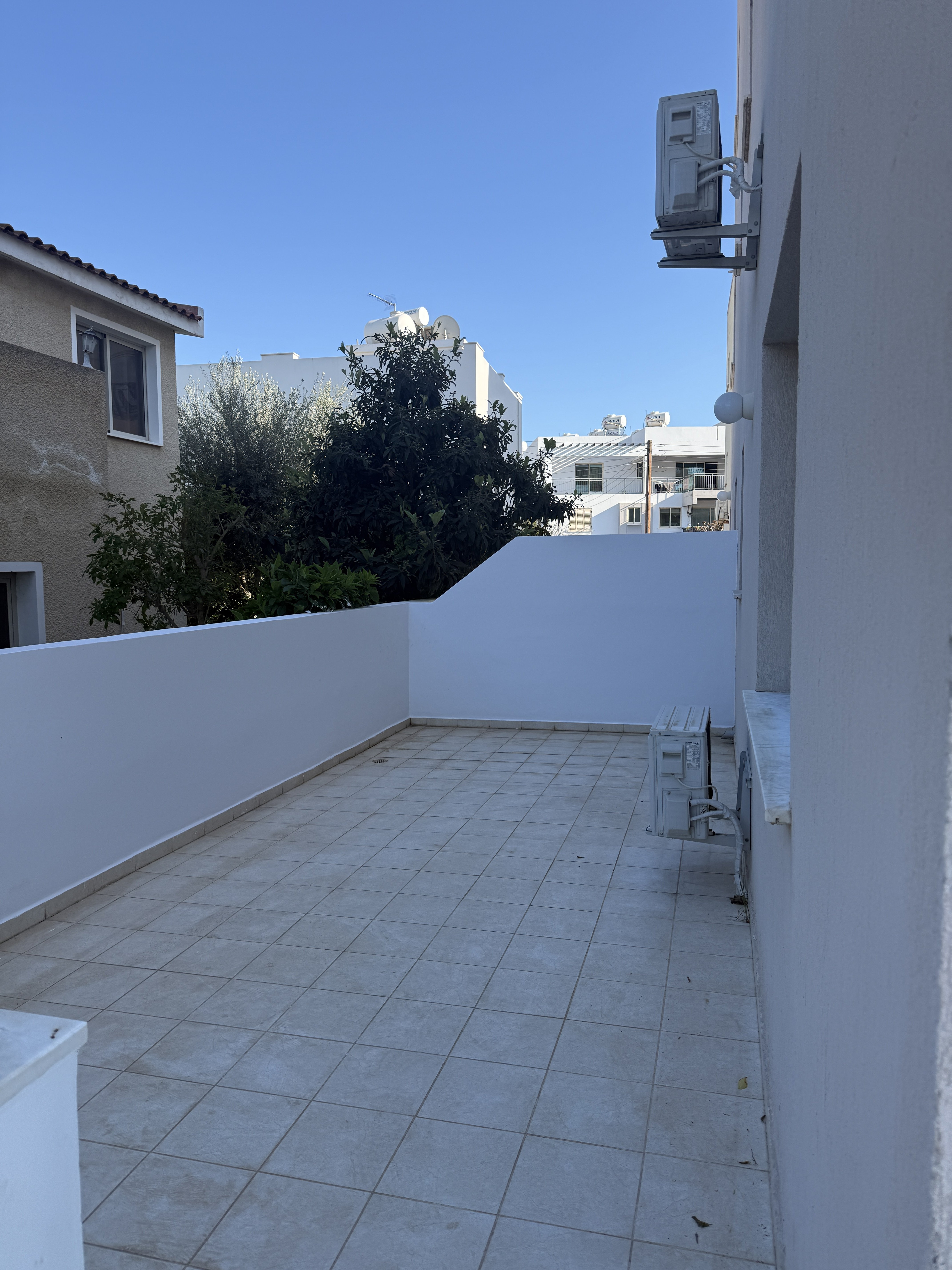 1 BR Apartment in Geroskipou, Paphos photo 8