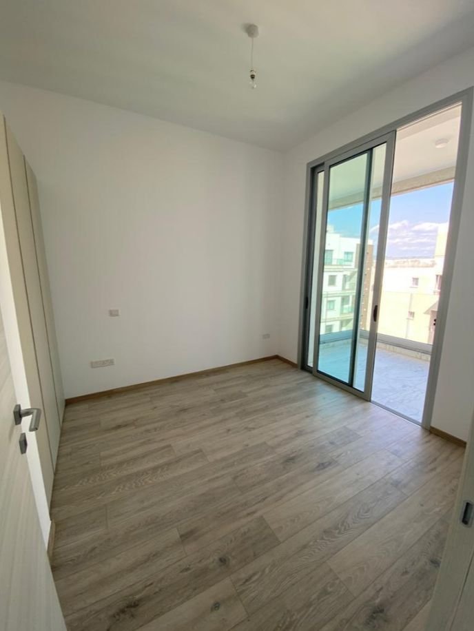 2 BR Penthouse in Germasogeia photo 7