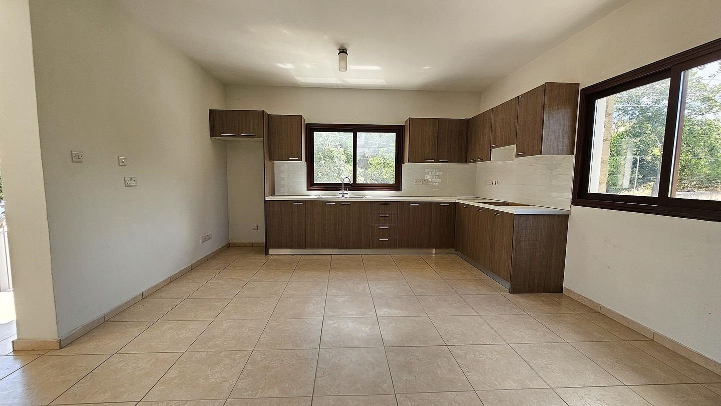 Duplex House with pool in Koili, Paphos photo 13