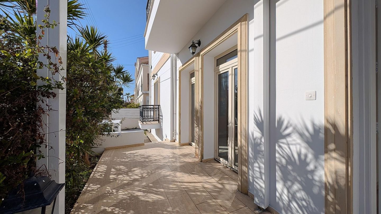 Three storey building in Agios Nikolaos, Larnaca photo 56