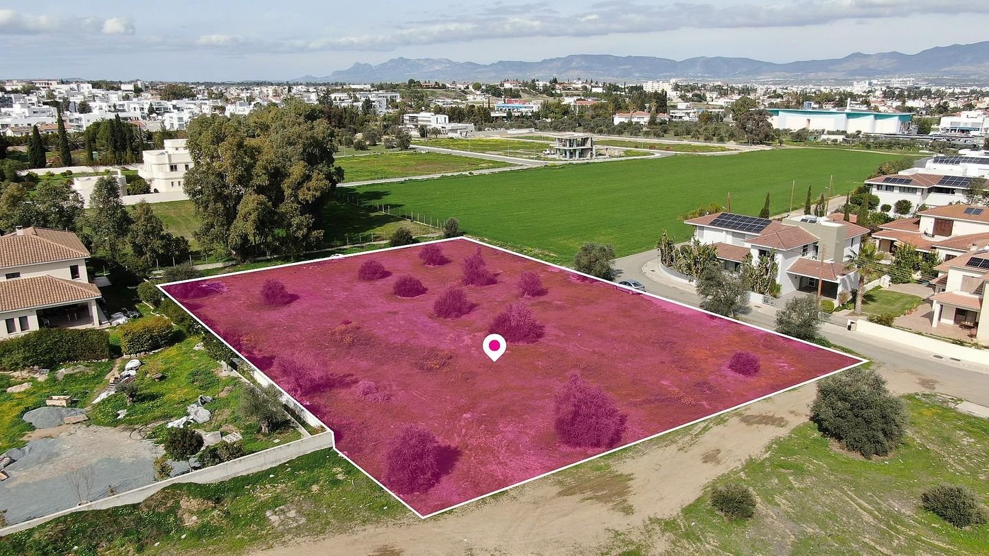 (Share) Residential field in Strovolos, Nicosia photo 2