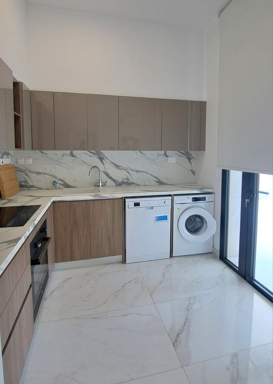 3 BR Apartment in Germasogeia, Limassol photo 5