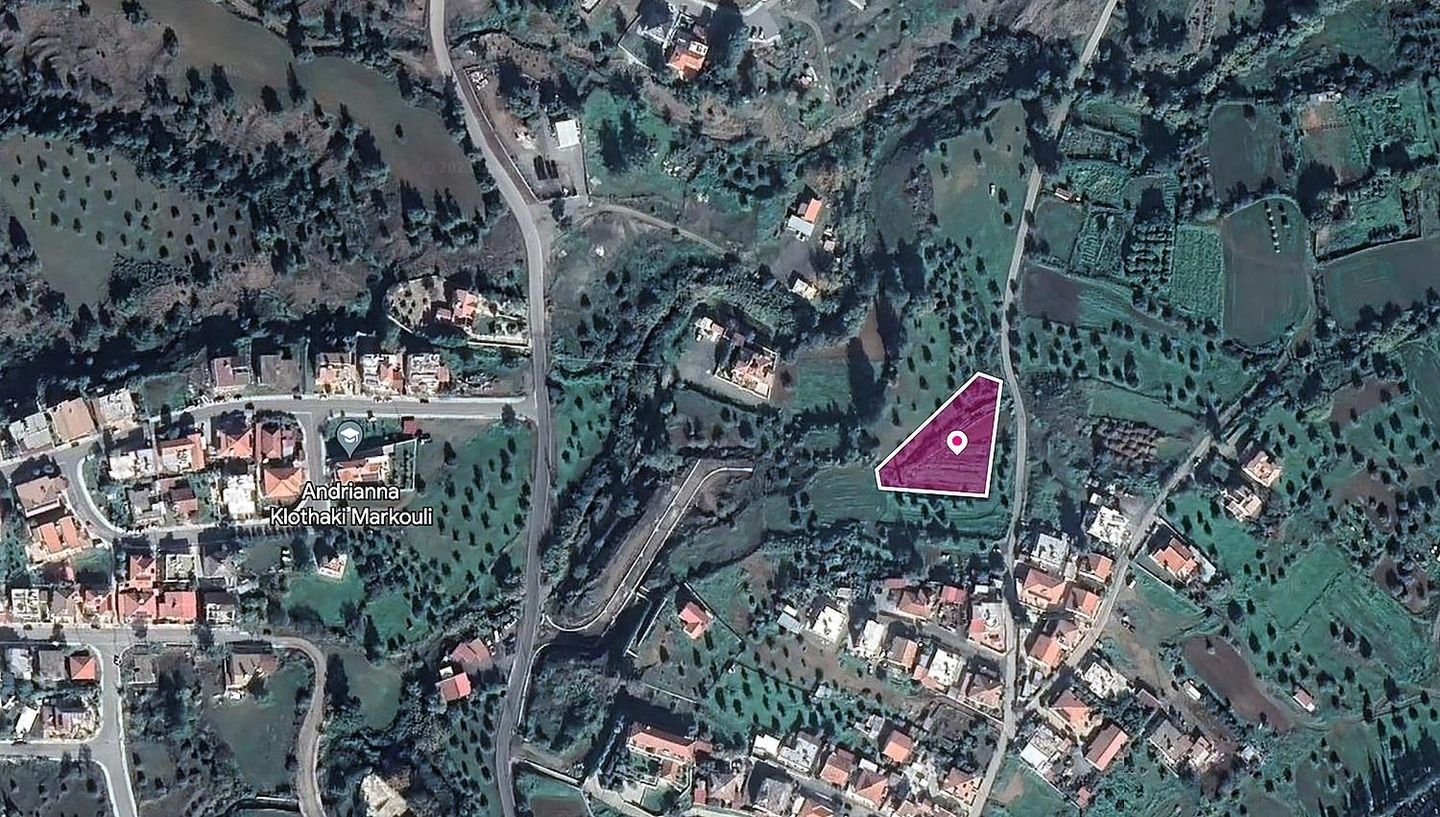 Residential field in Lythrodontas, Nicosia photo 4