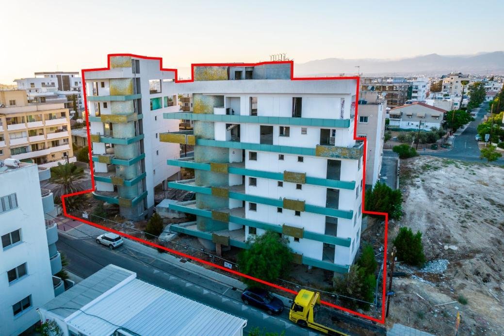 Residential building blocks in Agioi Konstantinou & Elenis, Nicosia photo 3