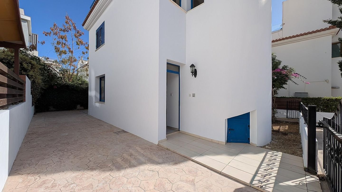 Steps from the beach - Detached Coastal House in Paralimni, Ammochostos photo 31