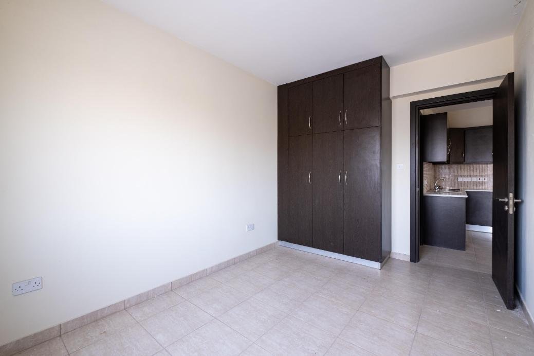 Three-storey residential building in Deneia, Nicosia photo 21