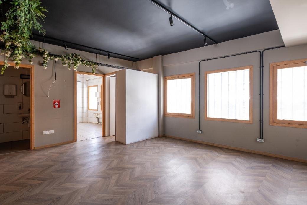 Shop on Eleftherias Square, Nicosia photo 5