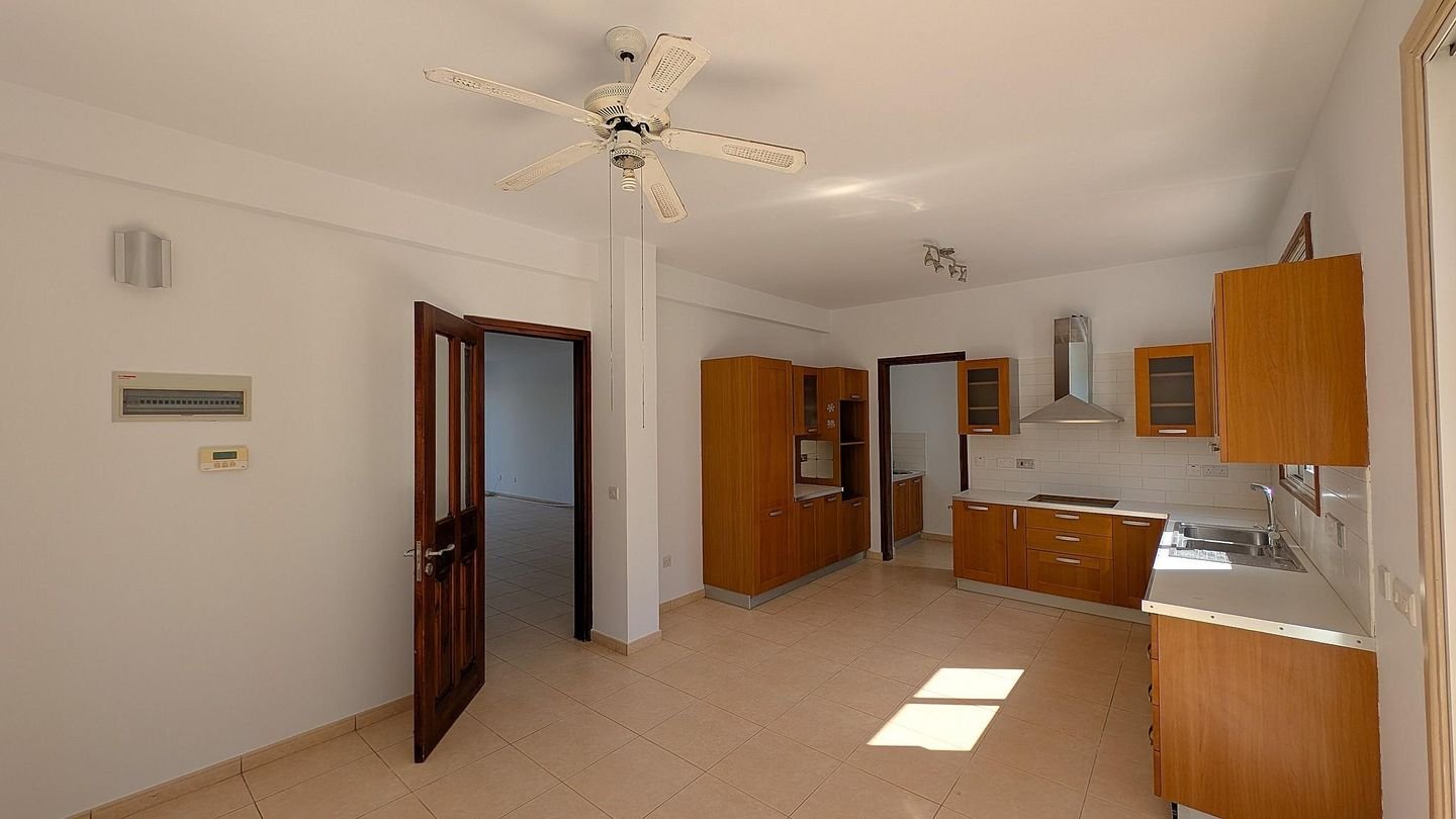 Two storey house in Lakatamia, Agia Paraskevi, Nicosia photo 9