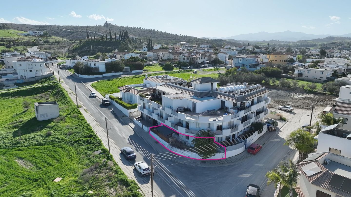 Ground Floor 2-Bedroom Apartment in Pera Chorio Nisou, Nicosia photo 4