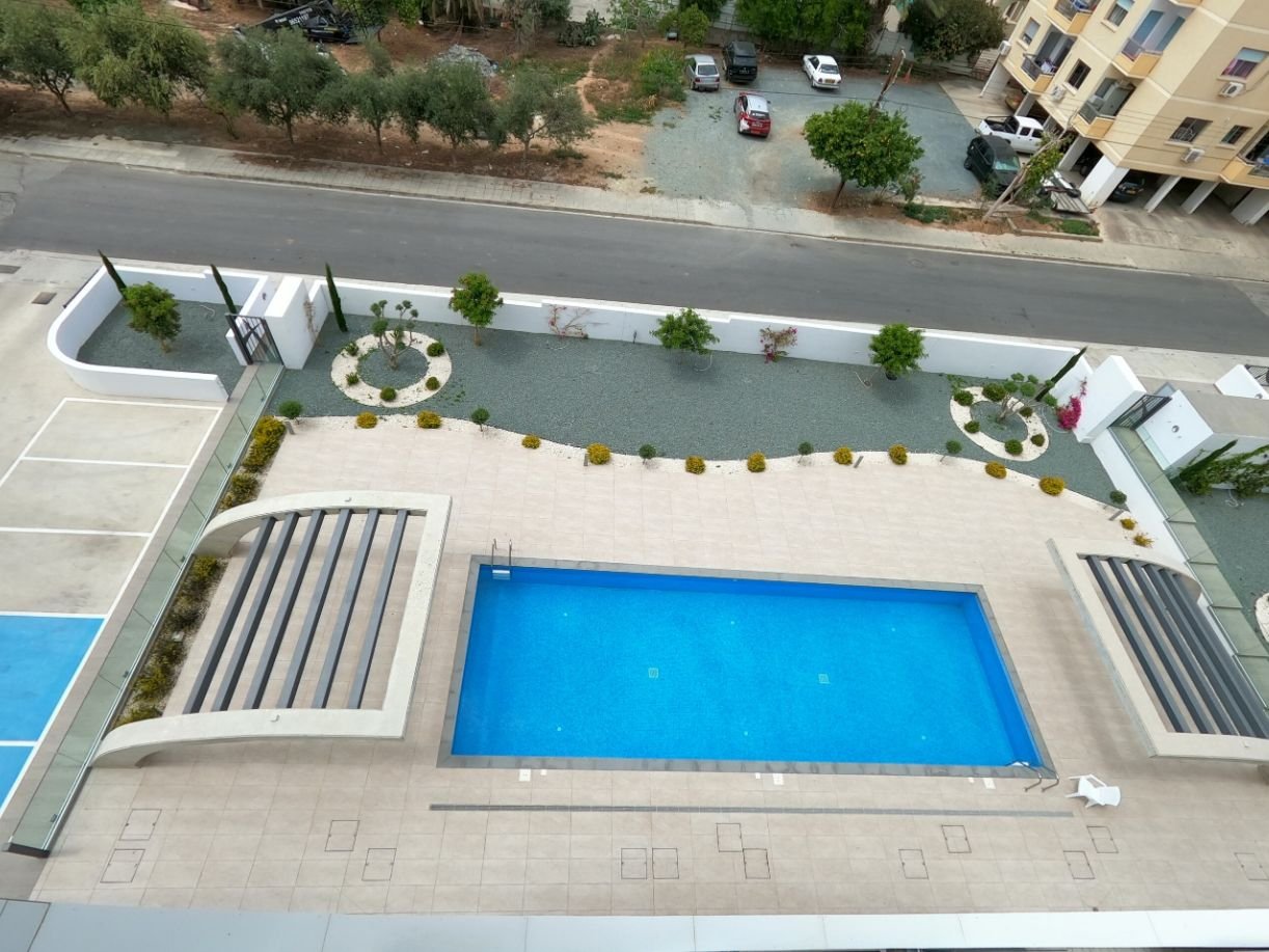 2 BR Penthouse in Germasogeia photo 25