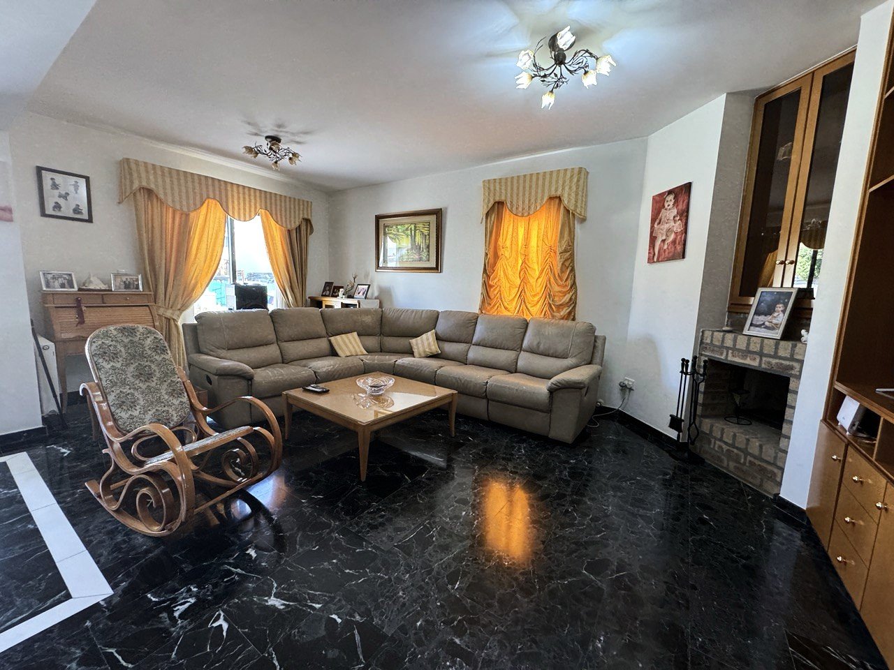 4 BR Villa in Ypsonas, Limassol photo 7