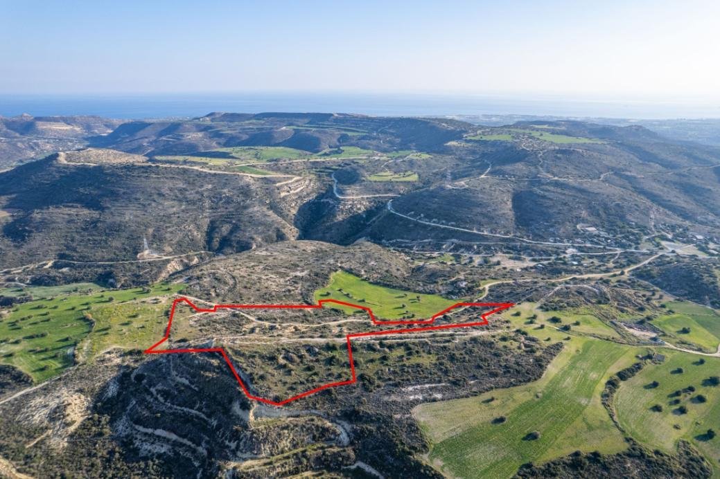 Agricultural field in Choirokoitia, Larnaca photo 5