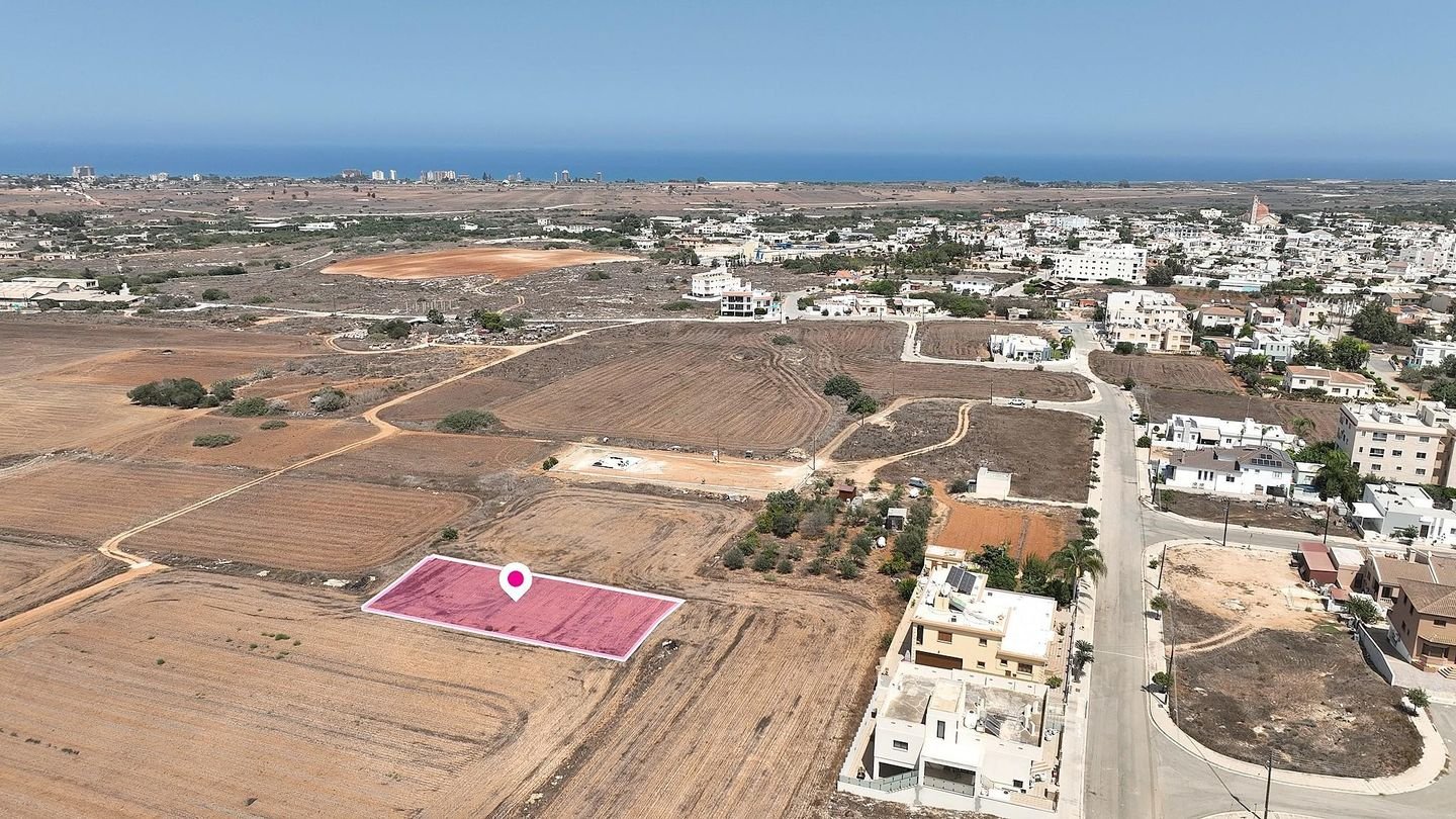 (Share) Residential Field in in Deryneia, Ammochostos photo 4