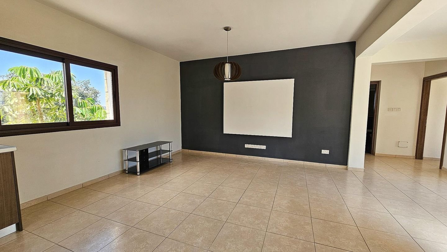 Duplex House with pool in Koili, Paphos photo 14