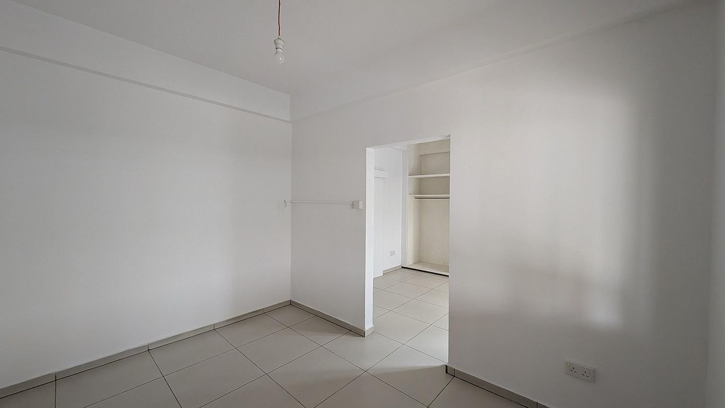 Two storey semi-detached building in Panagia, Nicosia photo 18