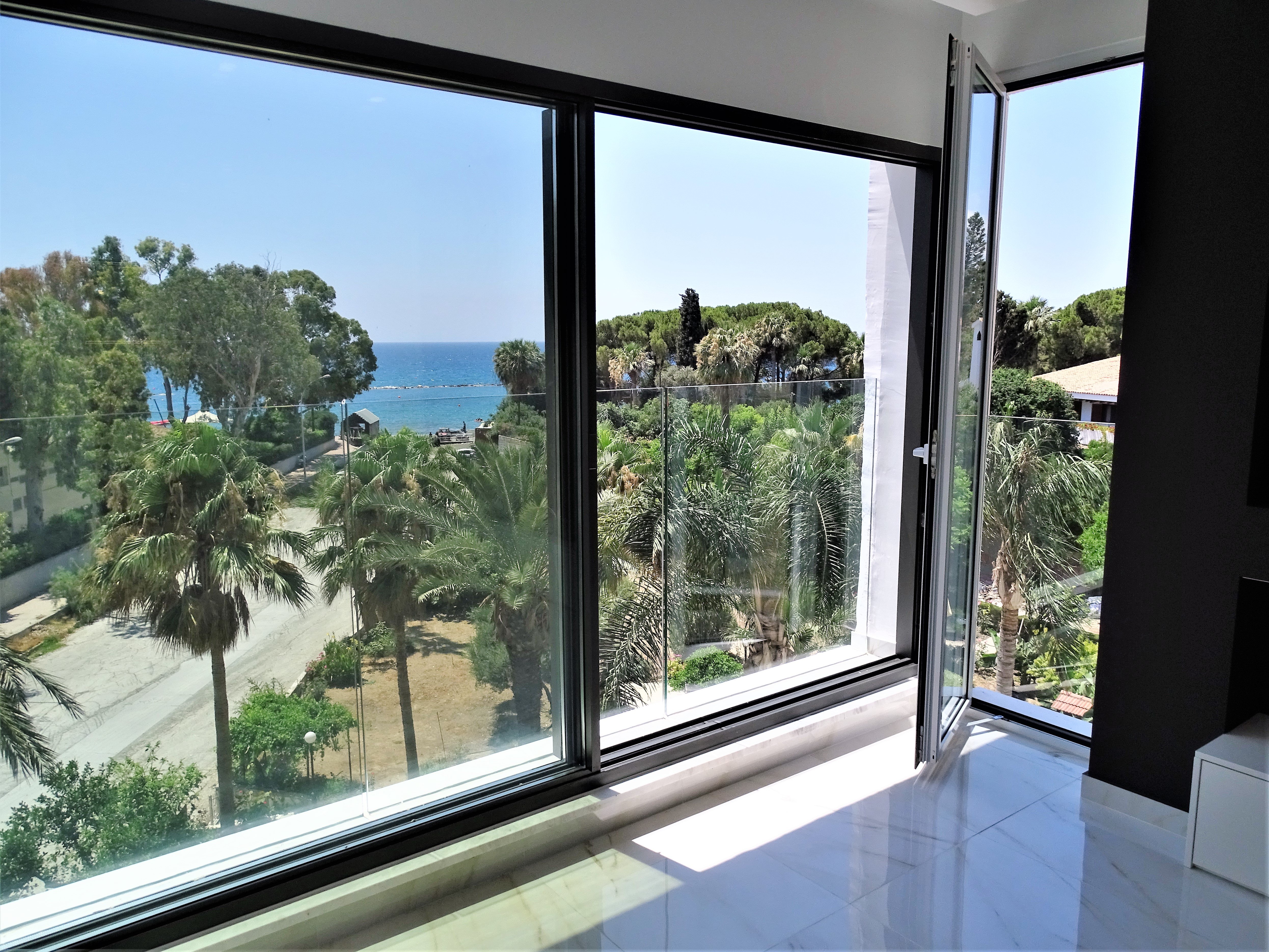 3 BR Apartment in Germasogeia, Limassol photo 2