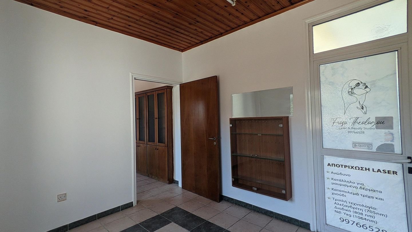 Residential building in Kokkinotrimithia, Nicosia photo 25