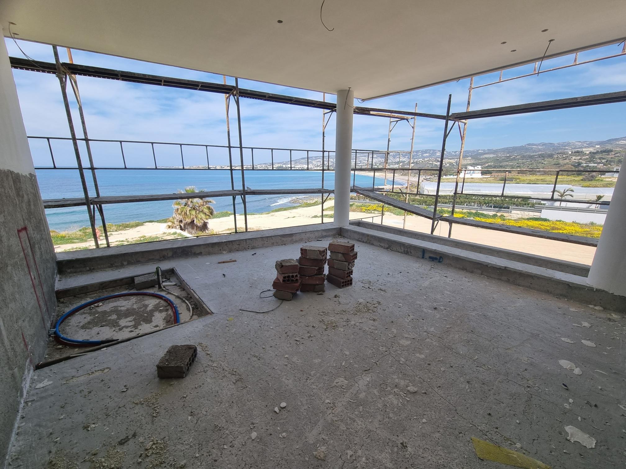 4 BR Villa in Kissonerga, Paphos photo 4