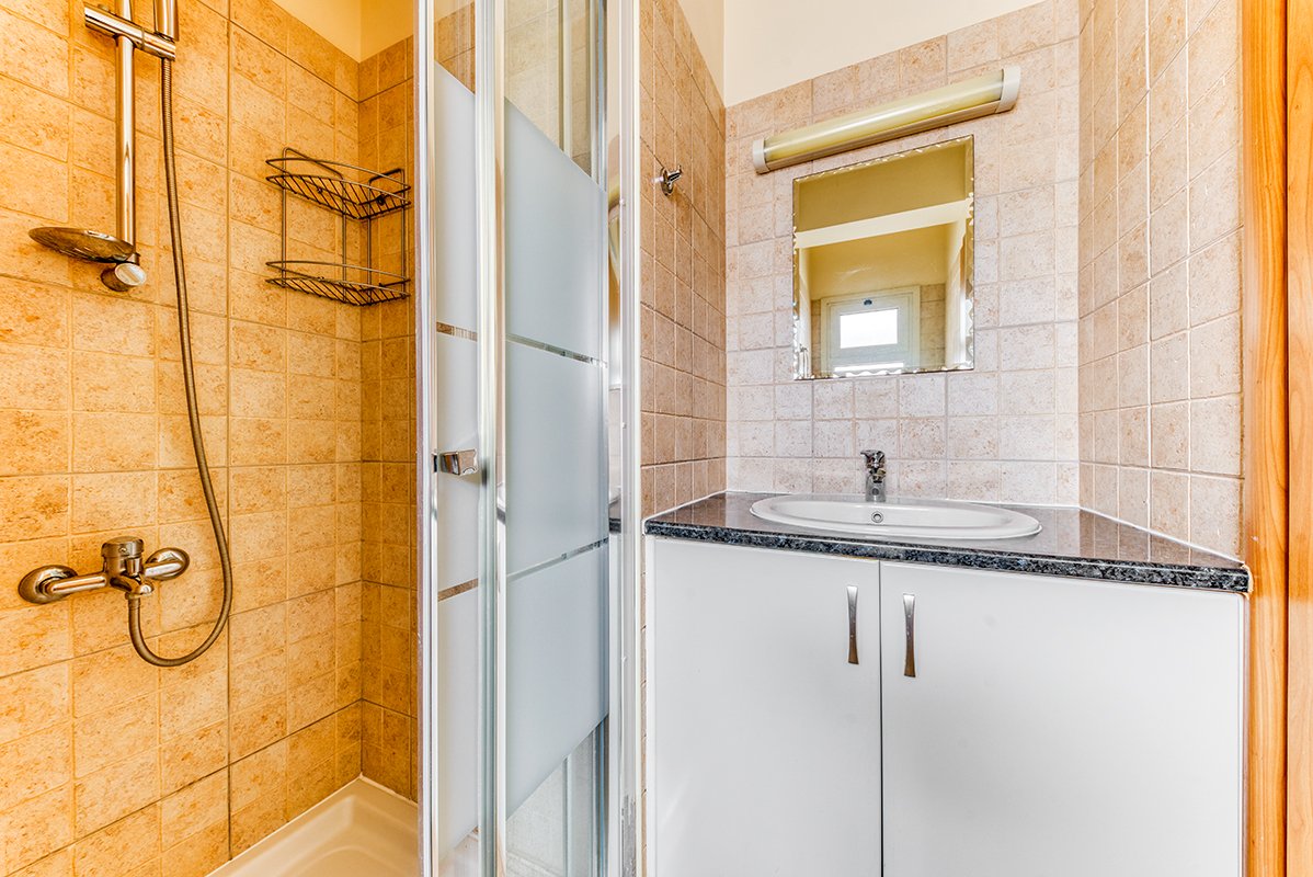 3 BR Apartment in Mouttagiaka, Limassol photo 15