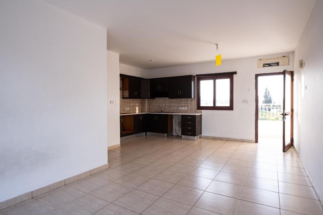 Three-storey residential building in Deneia, Nicosia photo 27