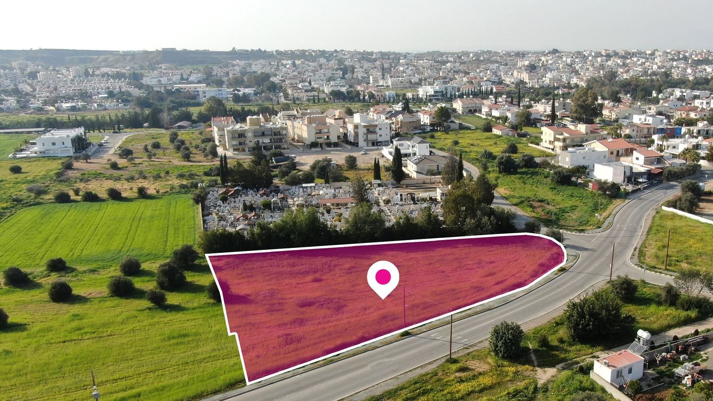 Residential Field in Agios Nikolaos, Lakatamia photo 2