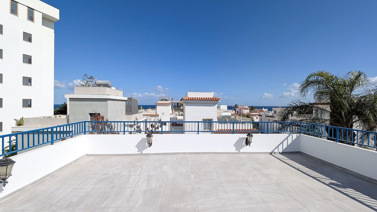 Steps from the beach - Detached Coastal House in Paralimni, Ammochostos photo 27