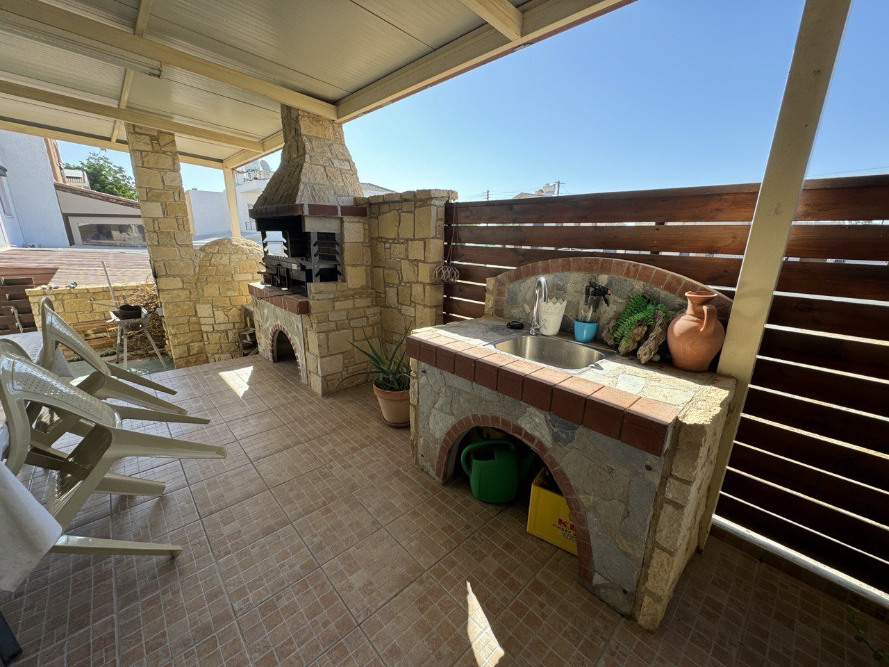 4 BR Villa in Ypsonas, Limassol photo 16