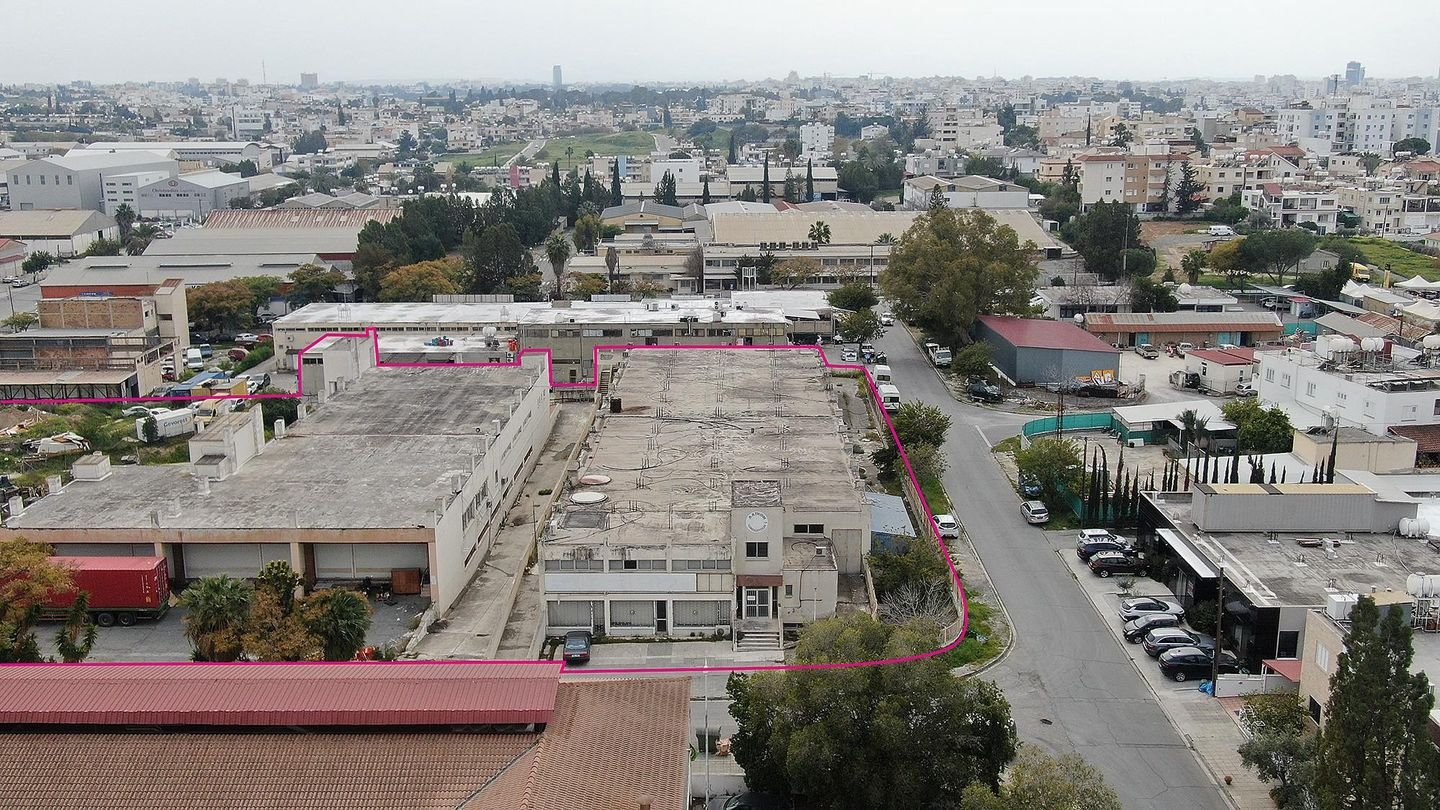 Three Industrial (Special zone ΕΠ6) plots, Kaimakli, Nicosia photo 2