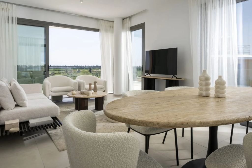 1 BR Apartment in Limassol photo 18