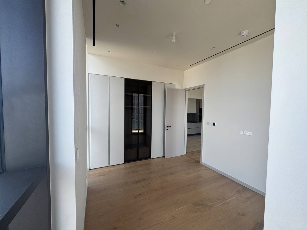 1 BR Apartment in Potamos Germasogeias, Limassol photo 4