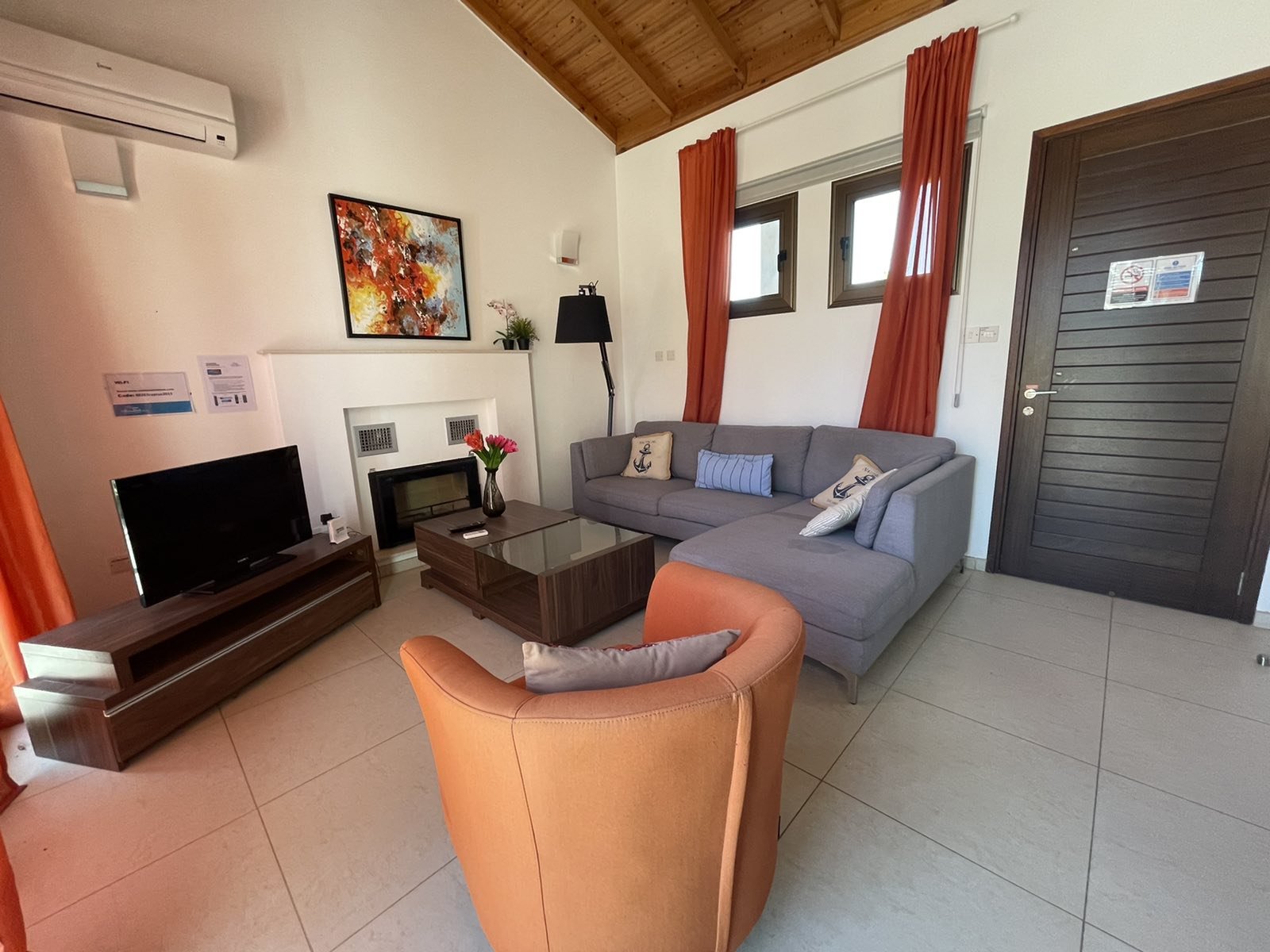 2 BR Bungalow in Agia Thekla, Famagusta photo 3