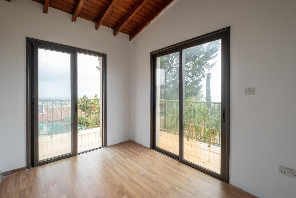 3 bedroom house in Tala, Paphos photo 20