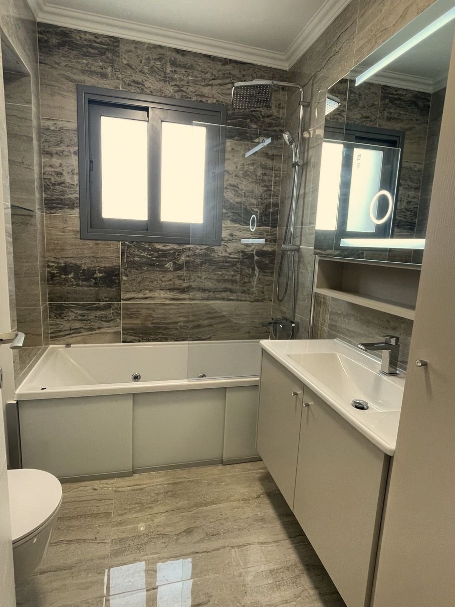 4 BR whole-floor Apartment with rooftop garden in Potamos Germasogeias, Limassol photo 17