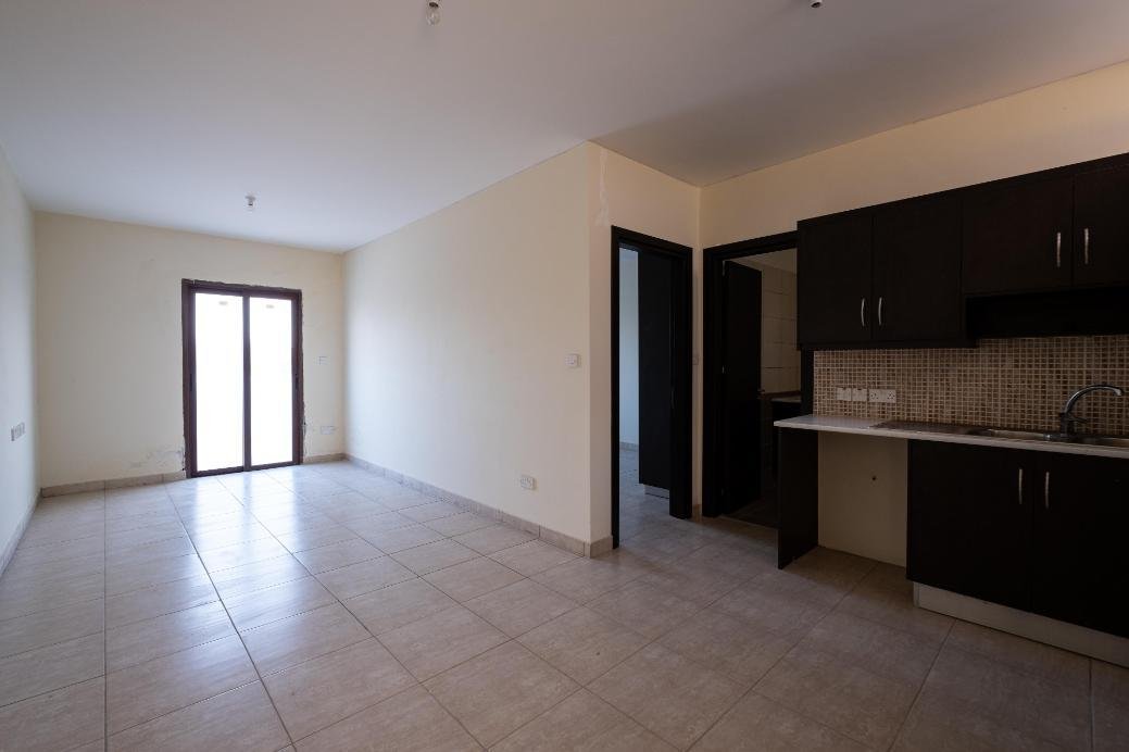 Three-storey residential building in Deneia, Nicosia photo 14