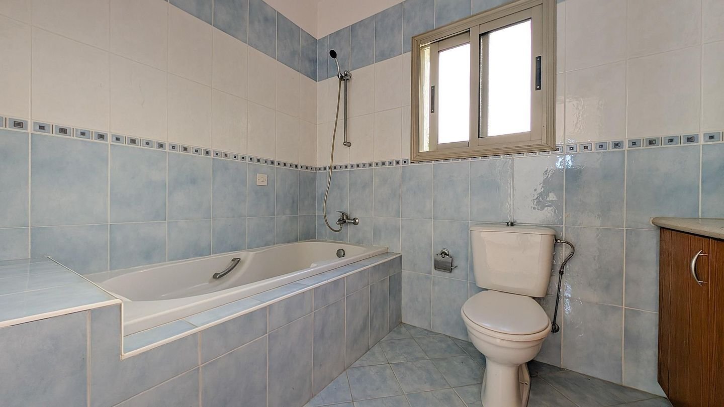 Two Storey Detached House, Kolossi, Limassol photo 19