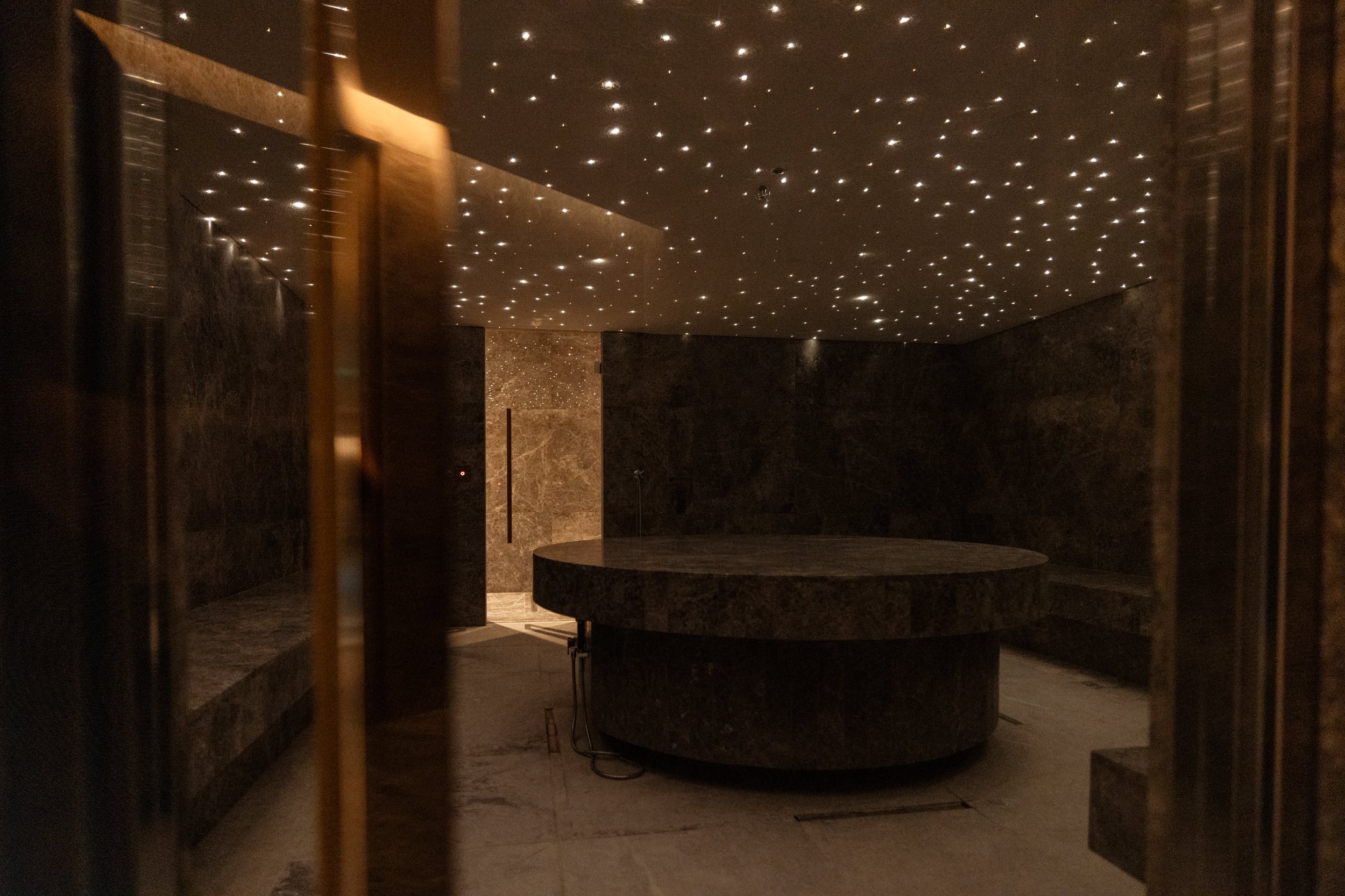 3 BR Luxury Apartment in Mouttagiaka, Limassol photo 14