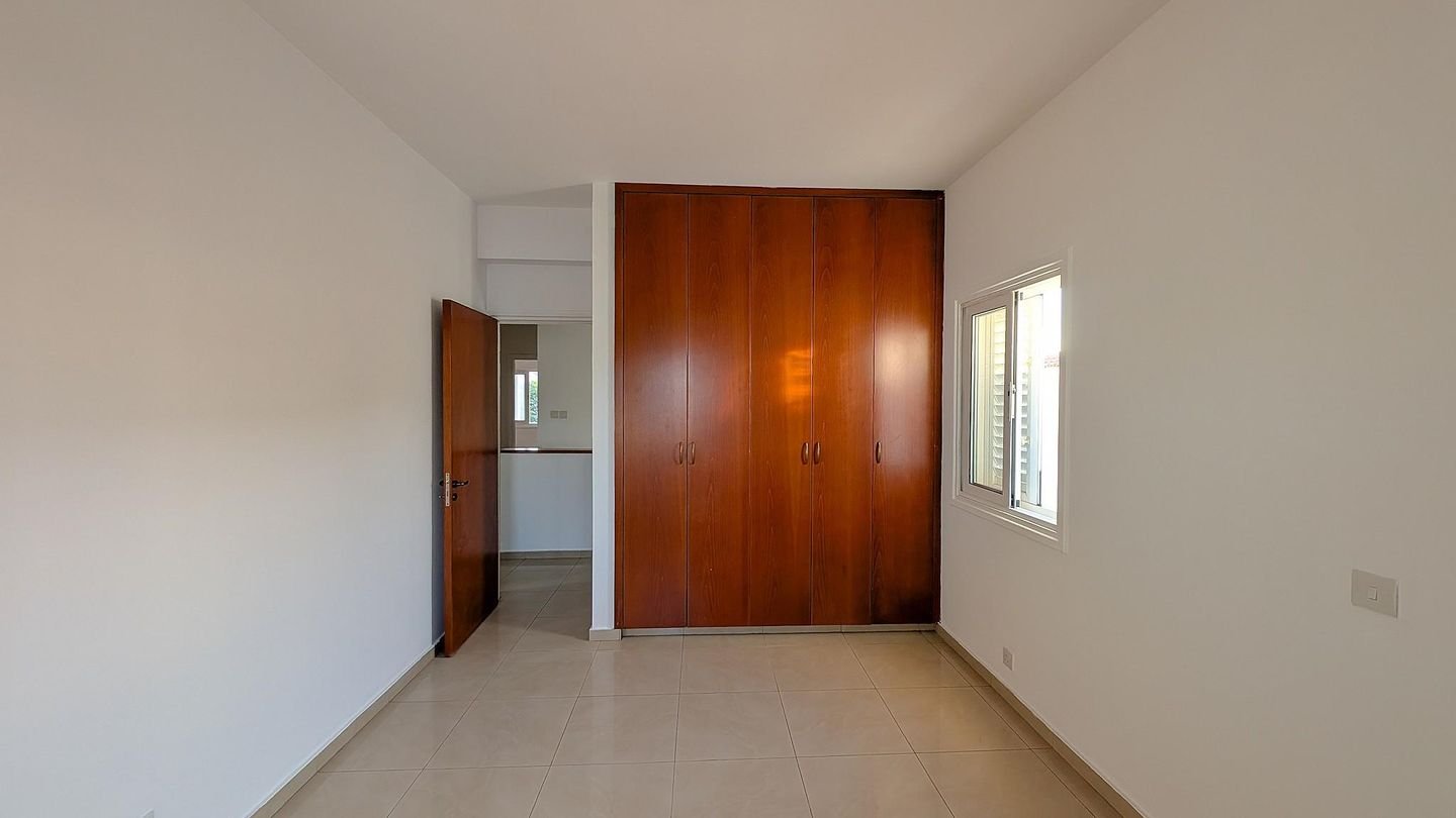 Elegant 4-Bedroom Home with Private Pool in Archangelos/Anthoupoli, Nicosia photo 18