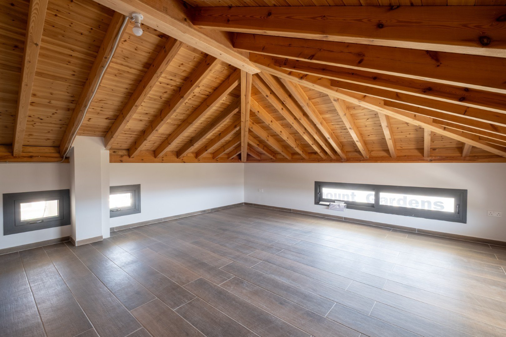 4 BR House in Tersefanou, Larnaca photo 16