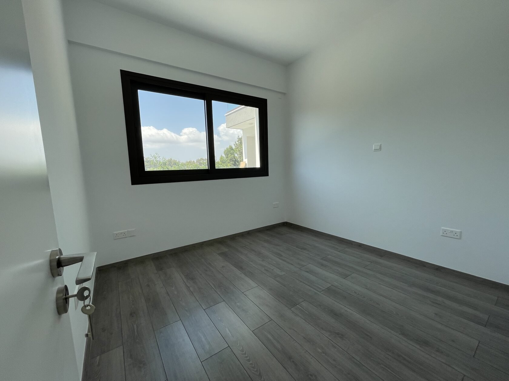 3 BR Apartment in Limassol photo 8