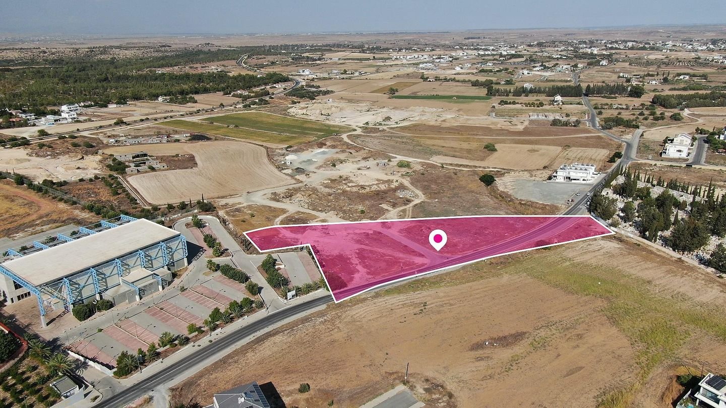 (Share) Residential Field in Latsia, Nicosia photo 3