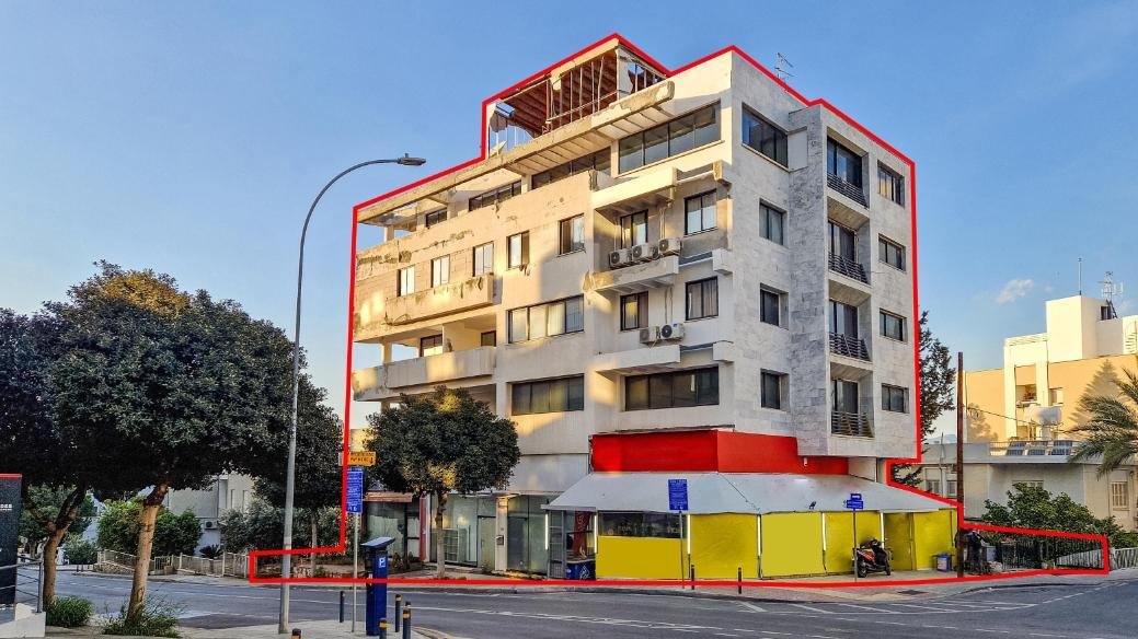 Mixed-use building in John Kennedy Avenue, Nicosia photo 1