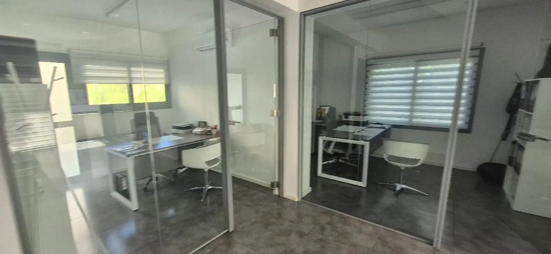 Fully Renovated Office in Agia Zoni, Limassol photo 3