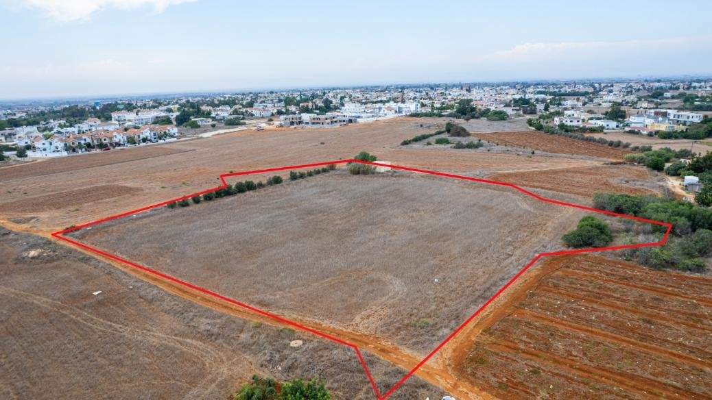 Residential field in Frenaros, Famagusta photo 4