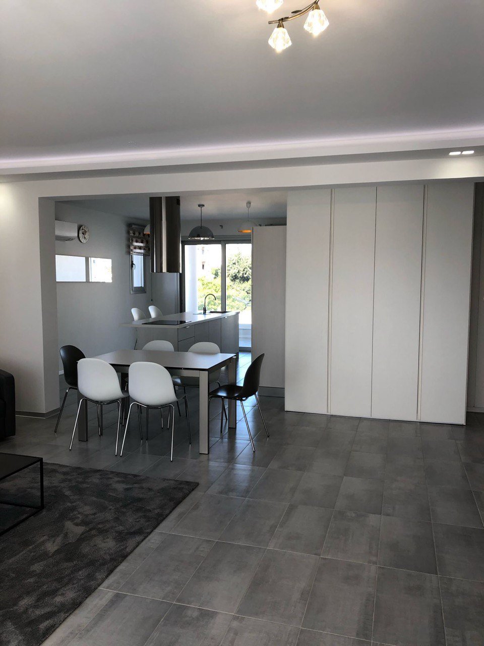 3 BR Apartment in Neapolis, Limassol photo 4